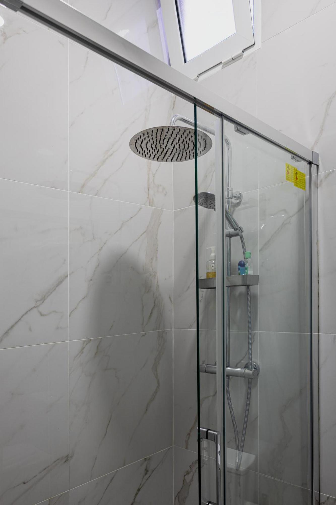 Angels Homes N.27 1ºandar, Bairro Tipico, Centro Cidade ลิสบอน ภายนอก รูปภาพ